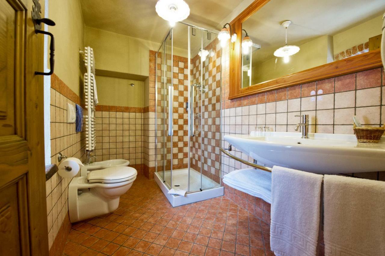 La Maison Des Vignerons Chambres D'Hotes B&B Donnaz Экстерьер фото